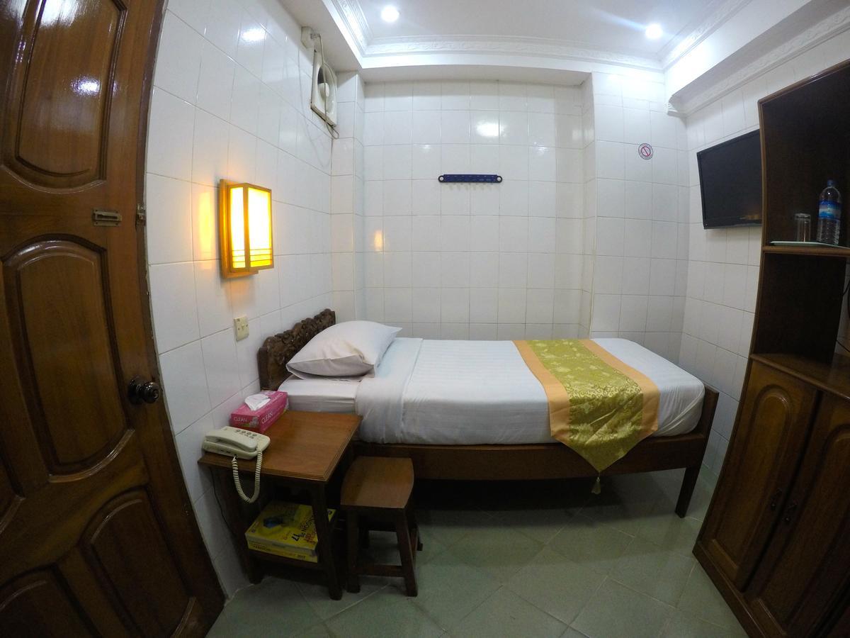 Shan Hotel